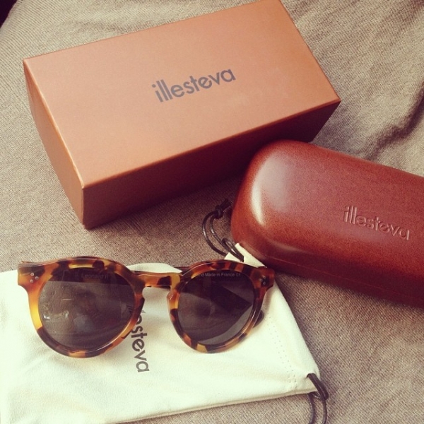 In love with my new @illesteva shades. So proud of you @jusske! Much appreciated